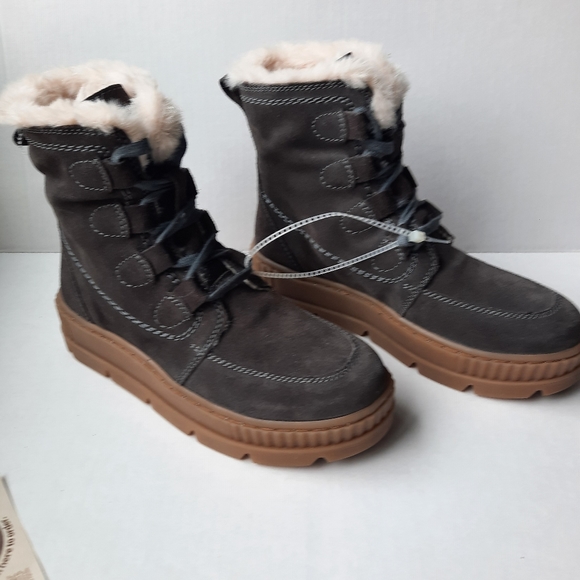 EARTH Vail Suede fur-lined Boot NWOB - Picture 8 of 10